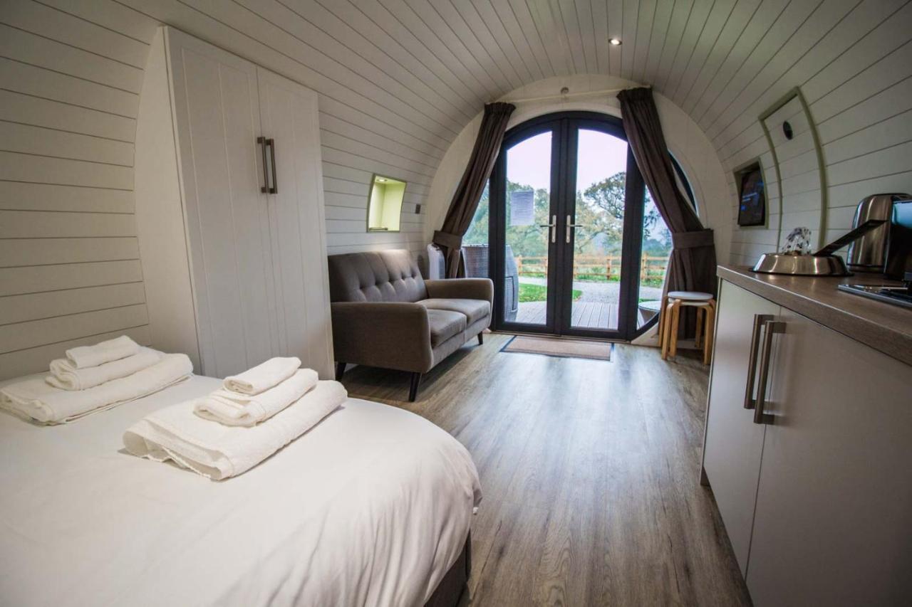 High Oaks Grange - Glamping Hotell Pickering Eksteriør bilde