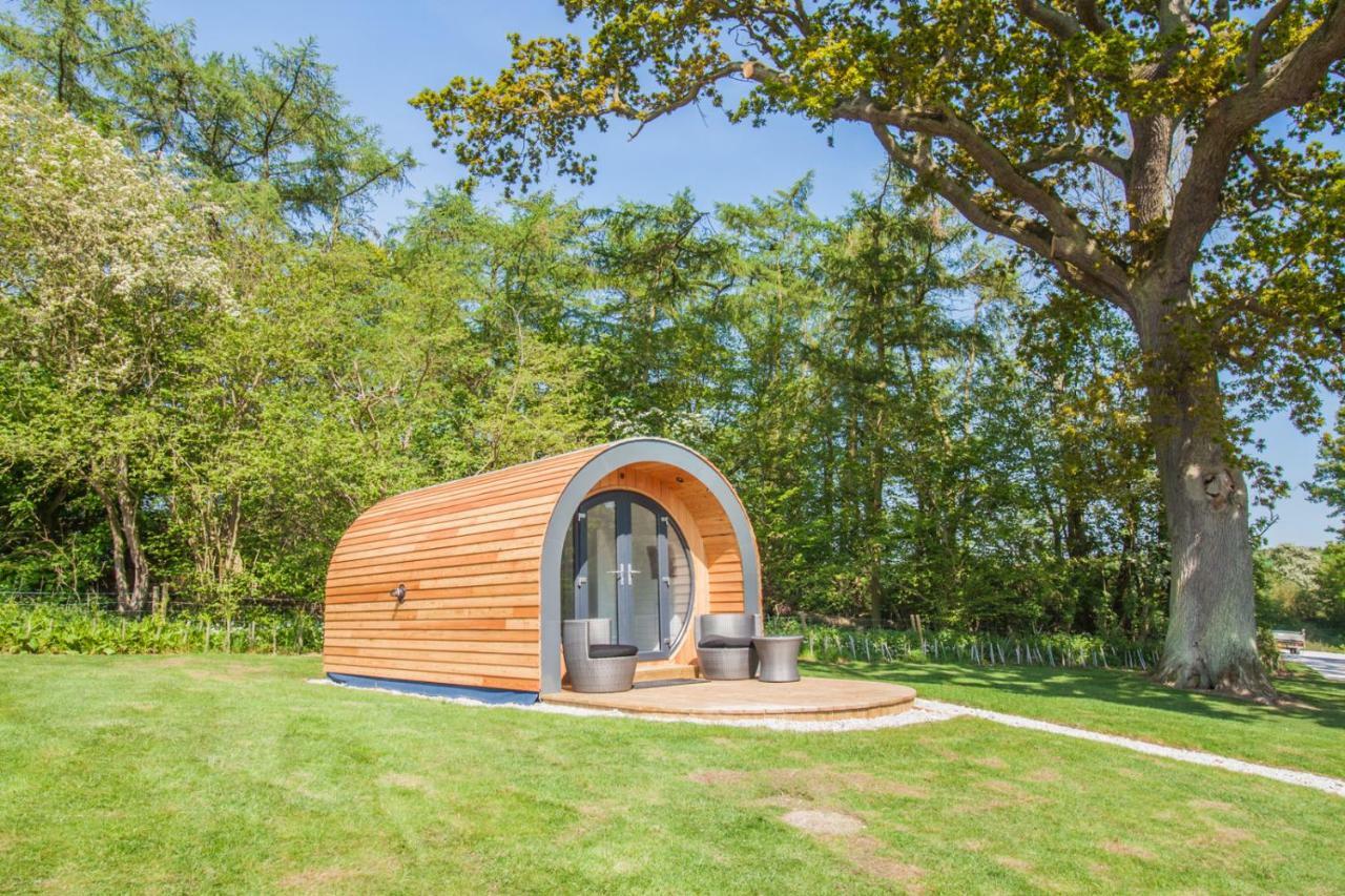 High Oaks Grange - Glamping Hotell Pickering Eksteriør bilde